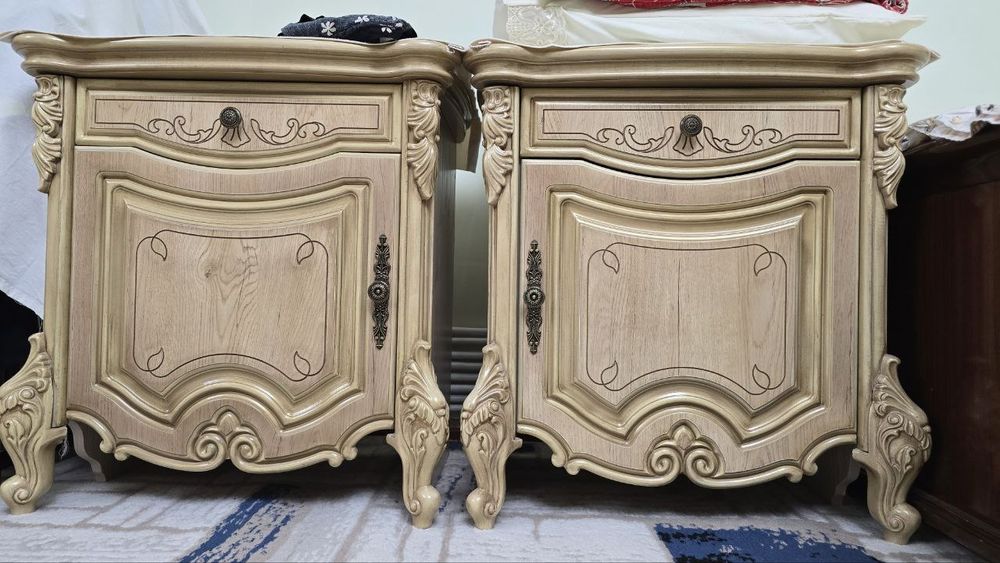 Спальный гарнитур состояние отличное.