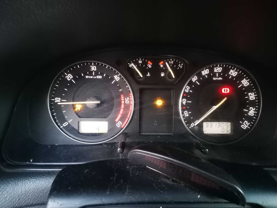 Skoda superb 1, mașina nu se dezmembreaza