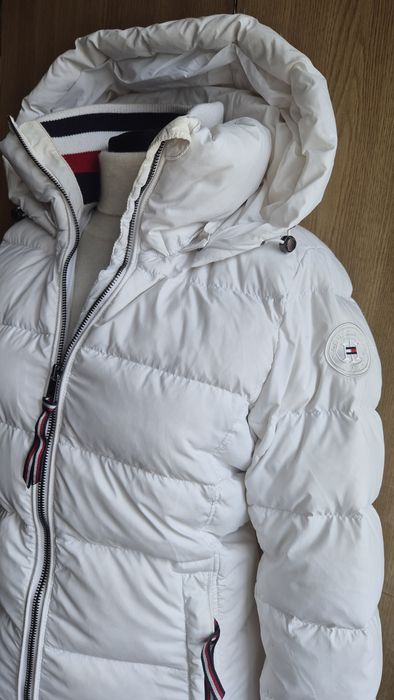 Geaca pene-puf Tommy Hilfiger nr.S originala