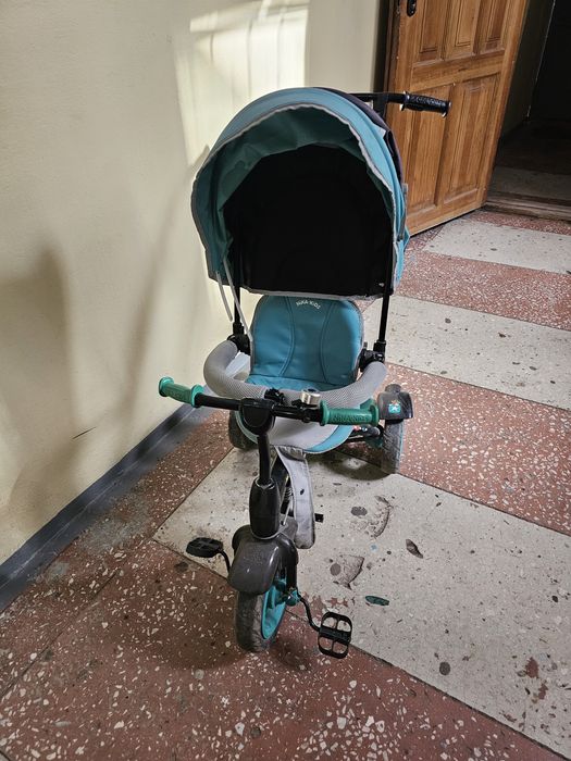Продам трехколесный велосипед