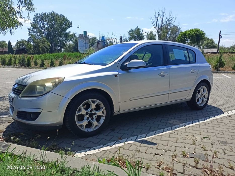 Opel Astra H 2005 1.7 motorina