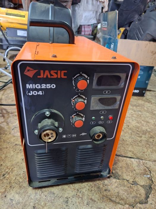 Сварочный аппарат