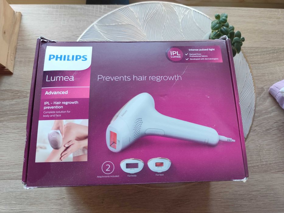Фотоепилатор IPL Philips Lumea Advanced