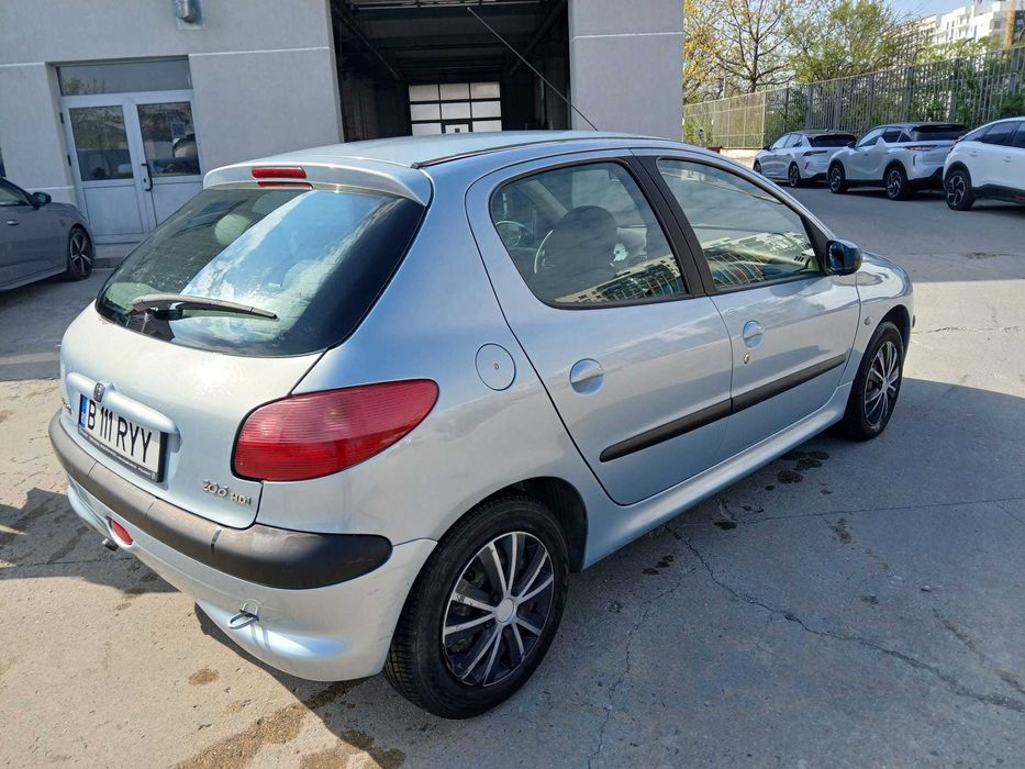 Vând Peugeot 206