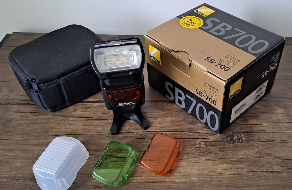 Flash SB700 Speedlight Nikon