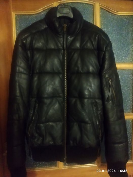 Продам кожаную куртку