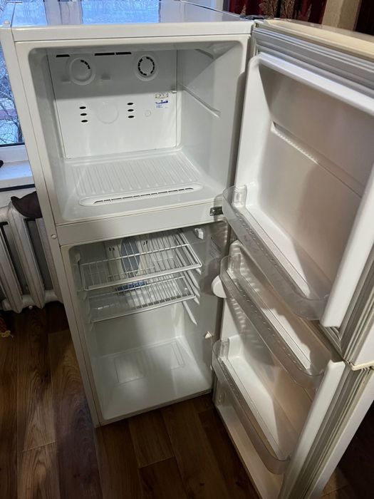 Продам холодильник в рабочем состоянии