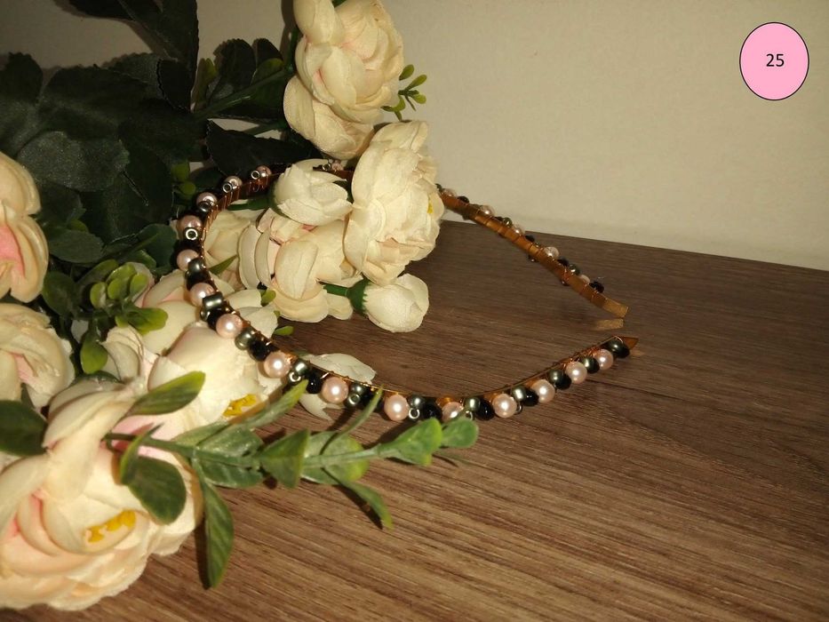 Диадеми с перли 4 €