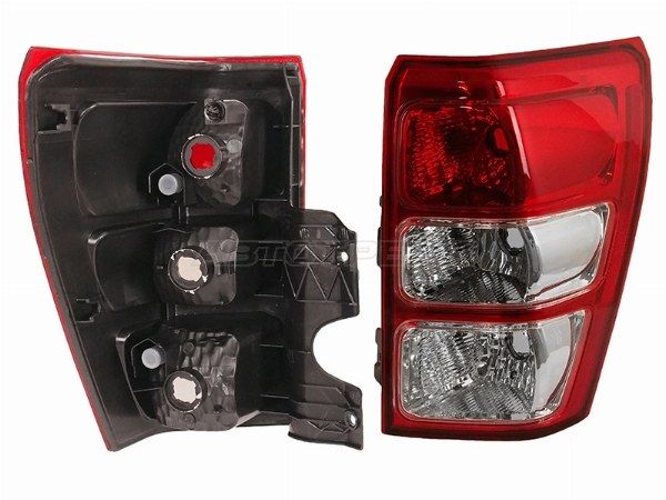 Фонарь задний Suzuki Grand vitara