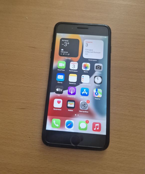 iPhone 7 Plus продам