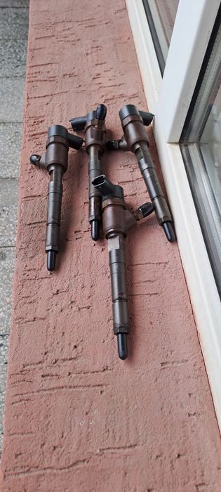 Дюзи от Opel Meriva 1.3 cdti 
80лв броя
300лв четирите дюзи
Д