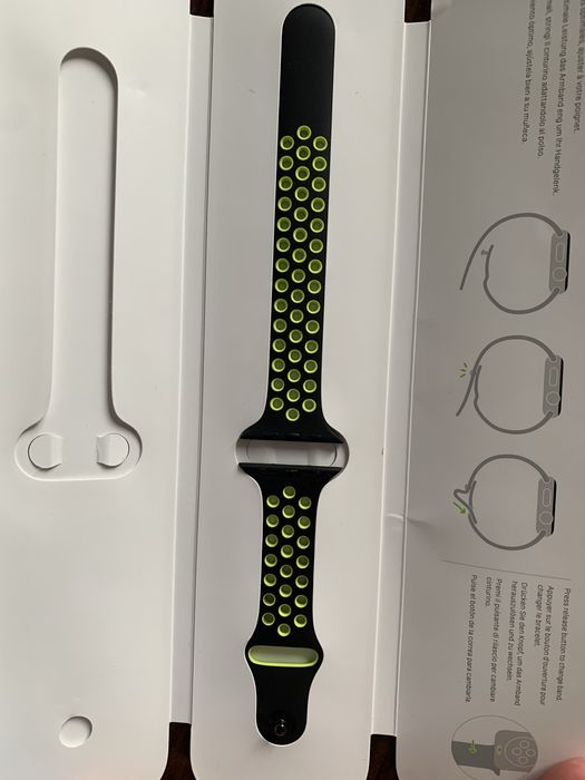 Ремешок оригинальный 42мм apple watch