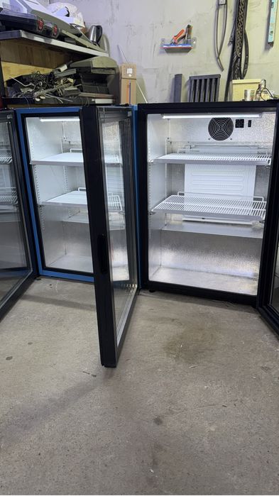 Продам барный холодильник
