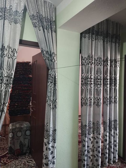 Uch xonali dom 2 etaj