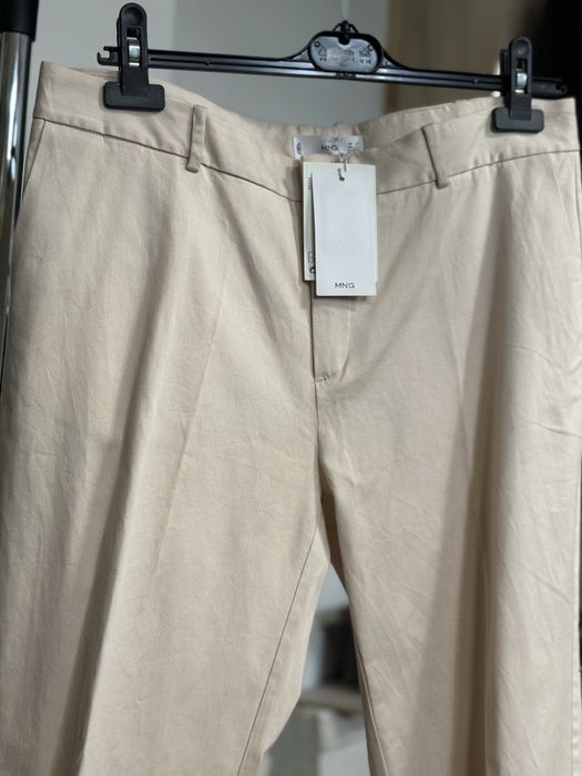Бежав панталон на Mango