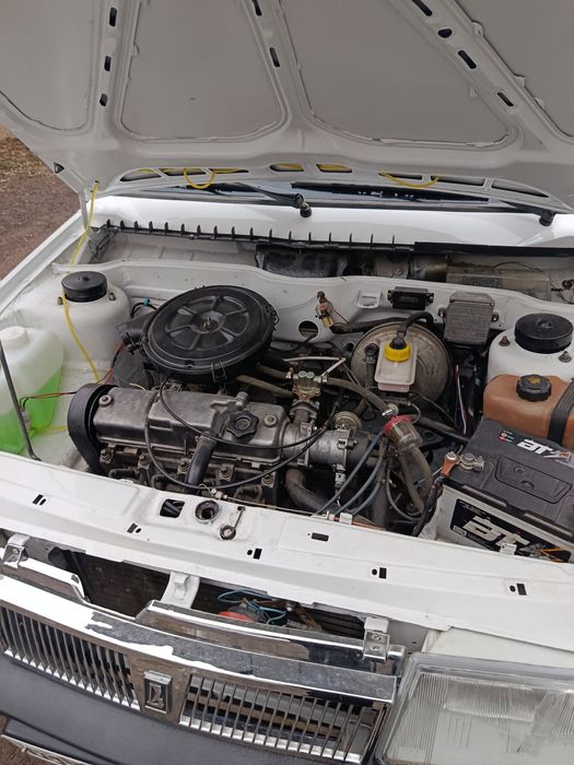 Продается ваз 2109года  1990го газ нет .