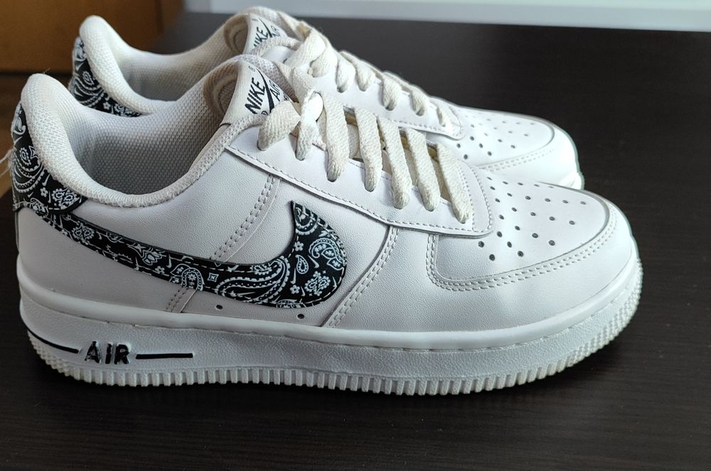 Дамски кецове Nike