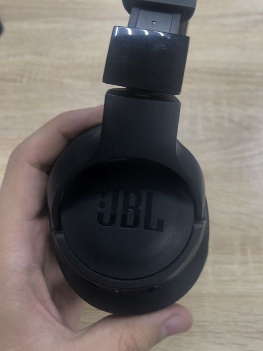 Наушник JBL 720(TM79)
