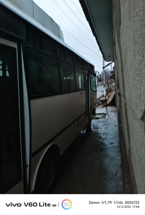 Avtobus ISUZU Автобус ИСУЗУ