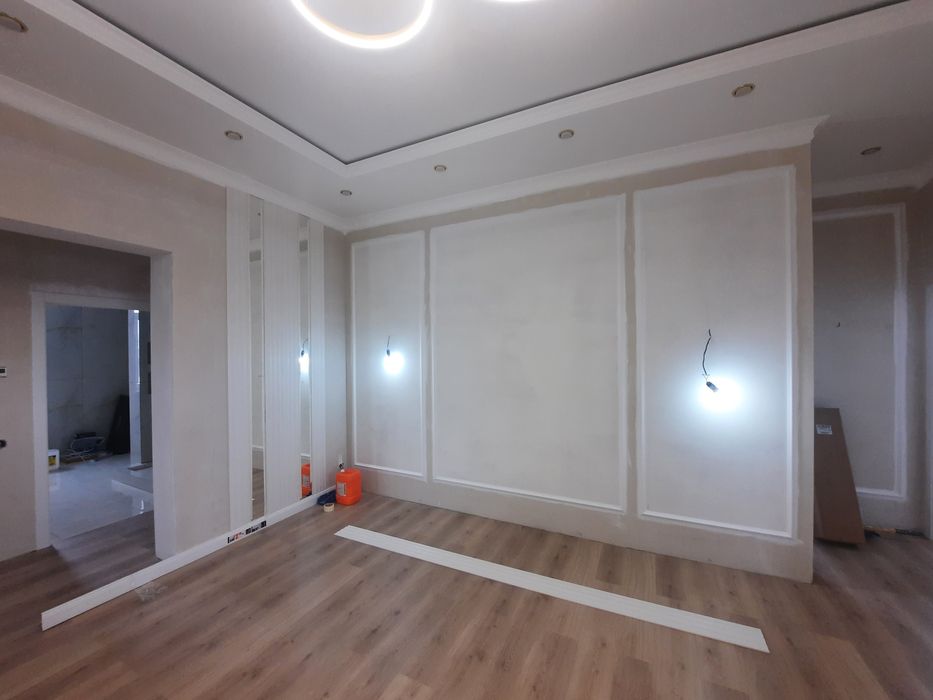 Штукатурка и левкас, ламинат