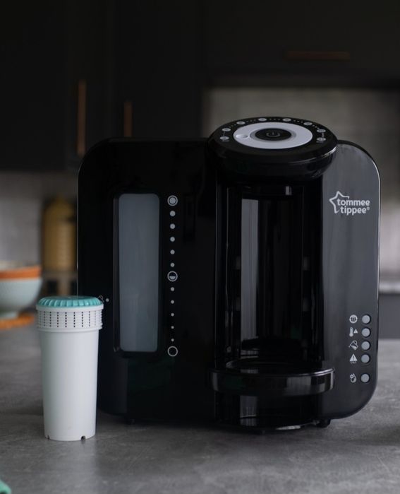 Електрически уред за приготвяне на адаптирано мляко Tommee Tippee Perfect Prep, Черен