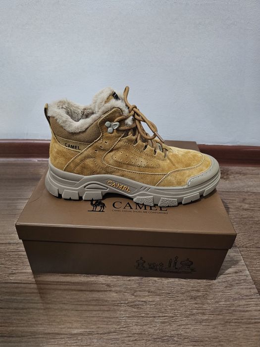 Зимние ботинки марки Camel.