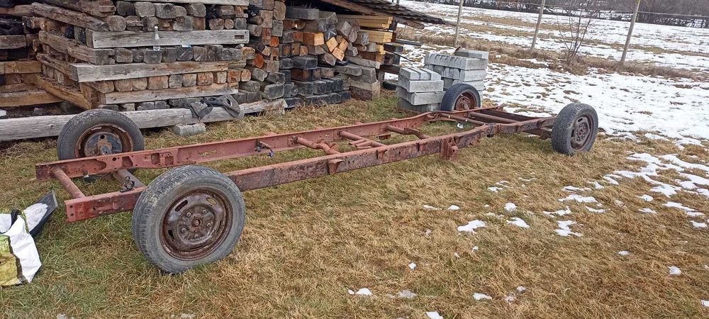 Remorca 6 m lungime, sasiu IVECO