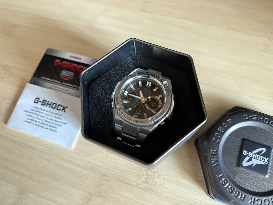 Casio G-Shock G-Steel GST-W110D-1AJF