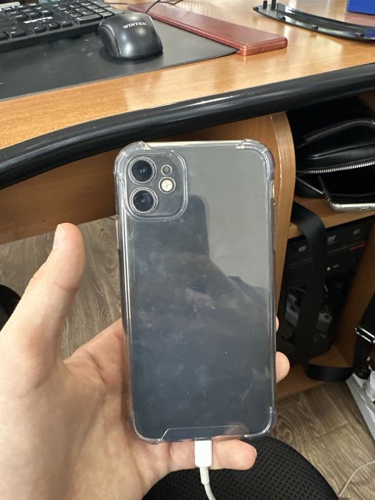 Apple 11 Продаю в хорошем состояние