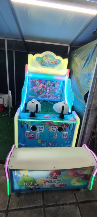 Атракцион игра пръскане с вода  crazy water