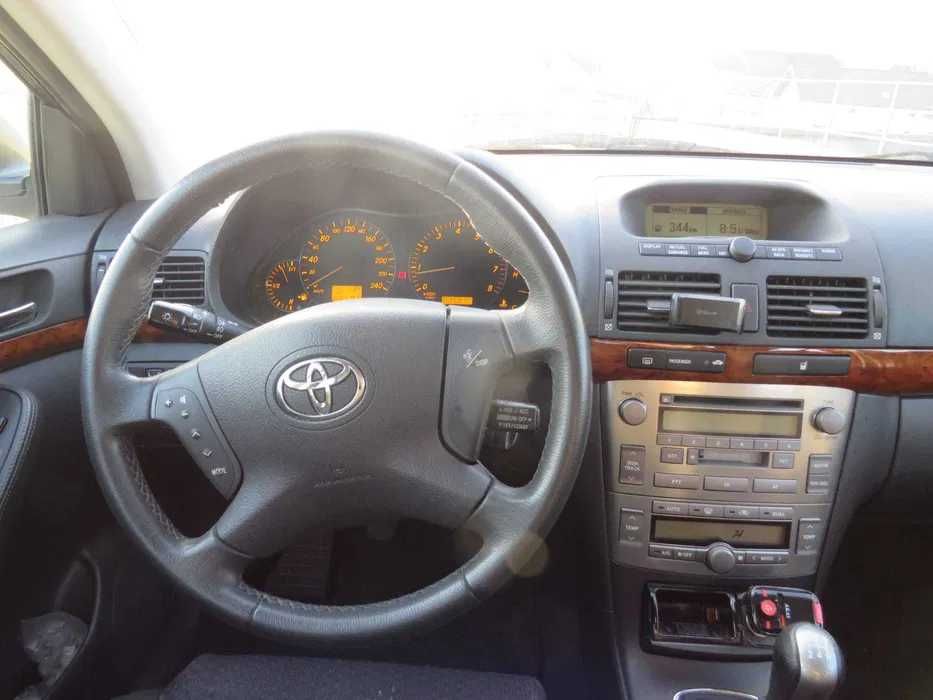TOYOTA Avensis 2004 — imagine 2