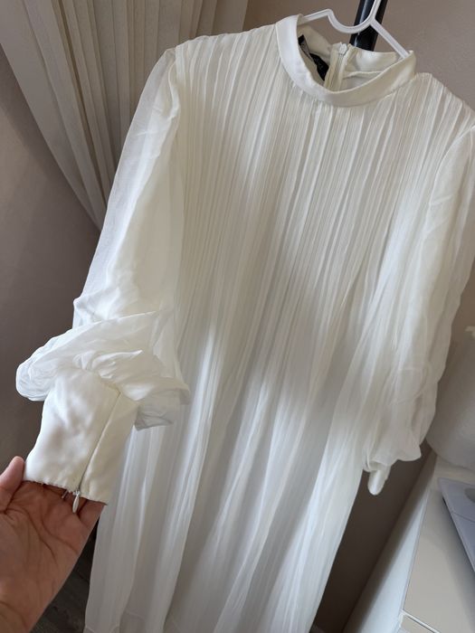 Продается белое платье