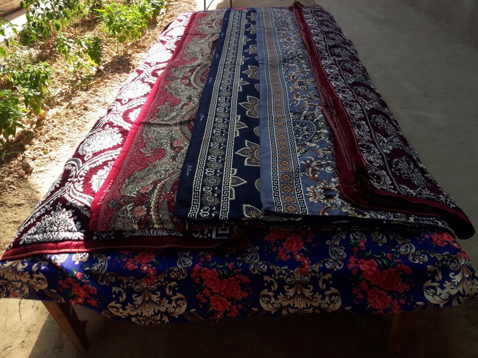 Ko'rpa Ko'rpa yostiq jildlari arzon sifat