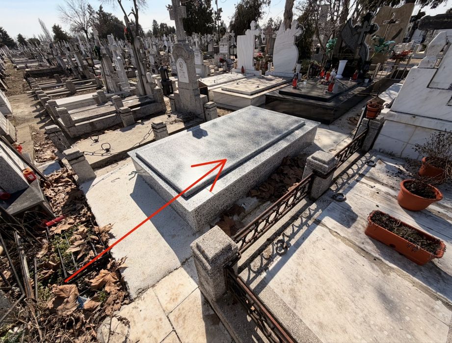 Loc de veci cimitir Bolovani Ploiesti pozitie excelenta