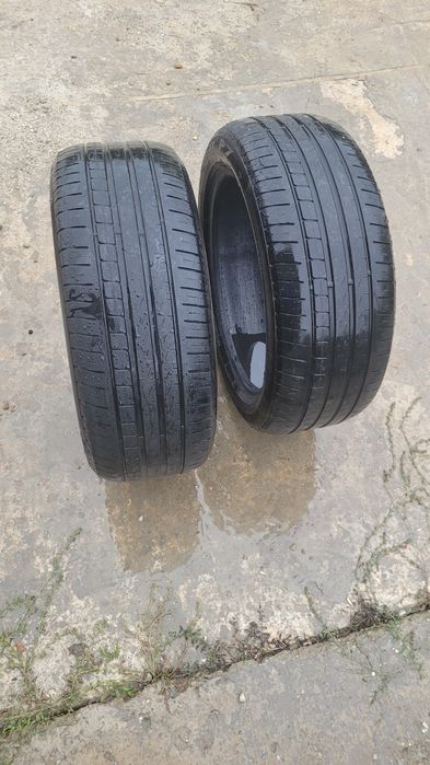 Vind anvelope vara 245 45 r18 în stare buna 200 lei amândouă