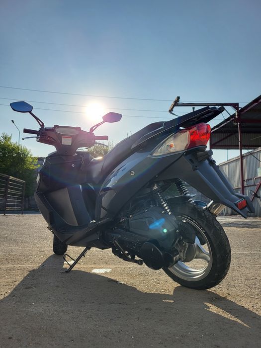 Скутер Rcaer stells 150