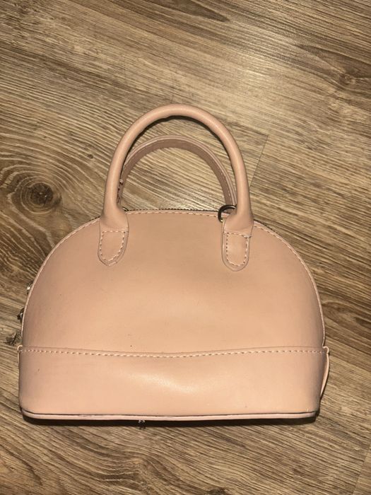 Дамски чанти – различни модели – 10 лв / брой