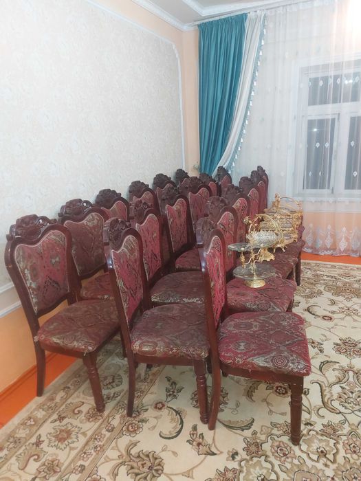 гостиный стол стулья