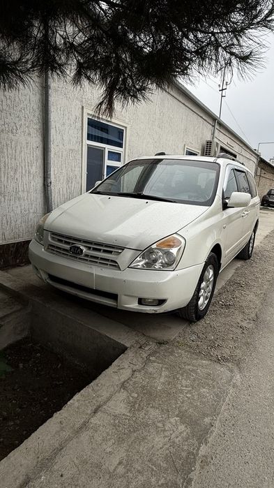 Kia Carnival 2009