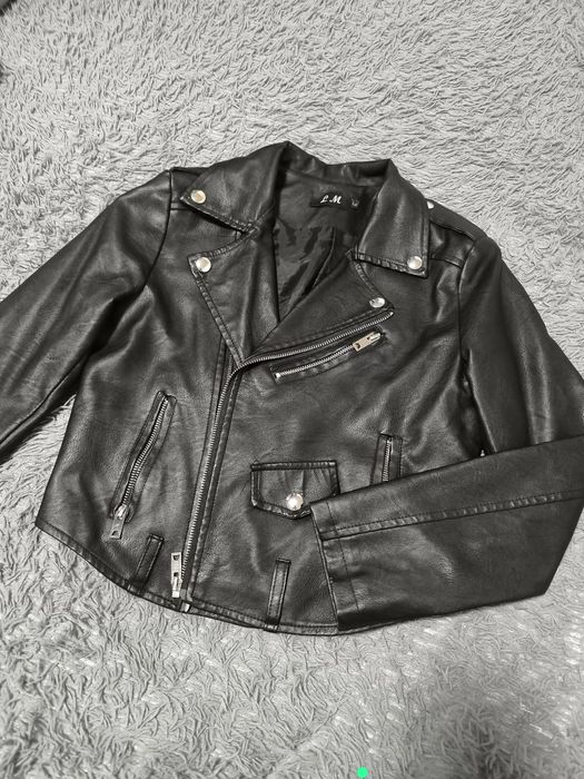 Продам по 3000 каждую