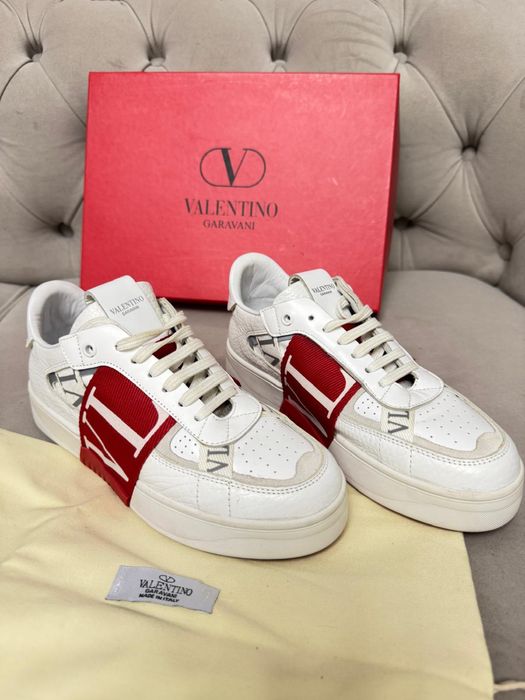 Adidasi Valentino 38