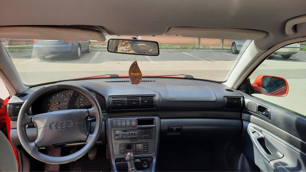 Vand Audi A4 B5 1.6 benzina perfecta stare tehnica