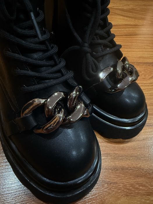 Новые осенние ботинки