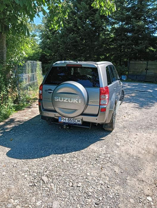 Vând Suzuki grand Vitara