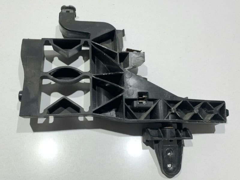 Suport far stanga Audi A7 4g Limuzina 4G8805607