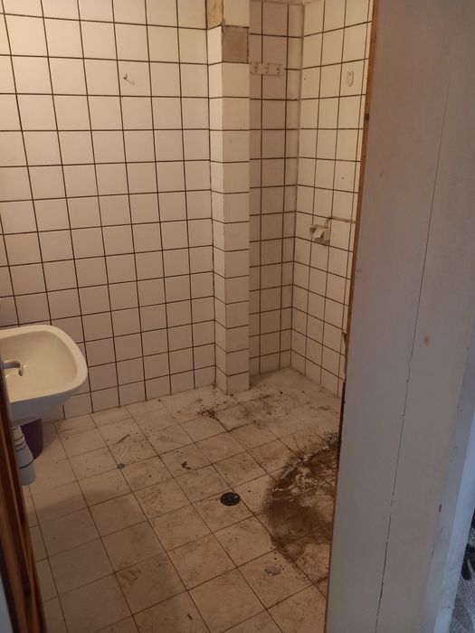 Кърти , чисти , извозва