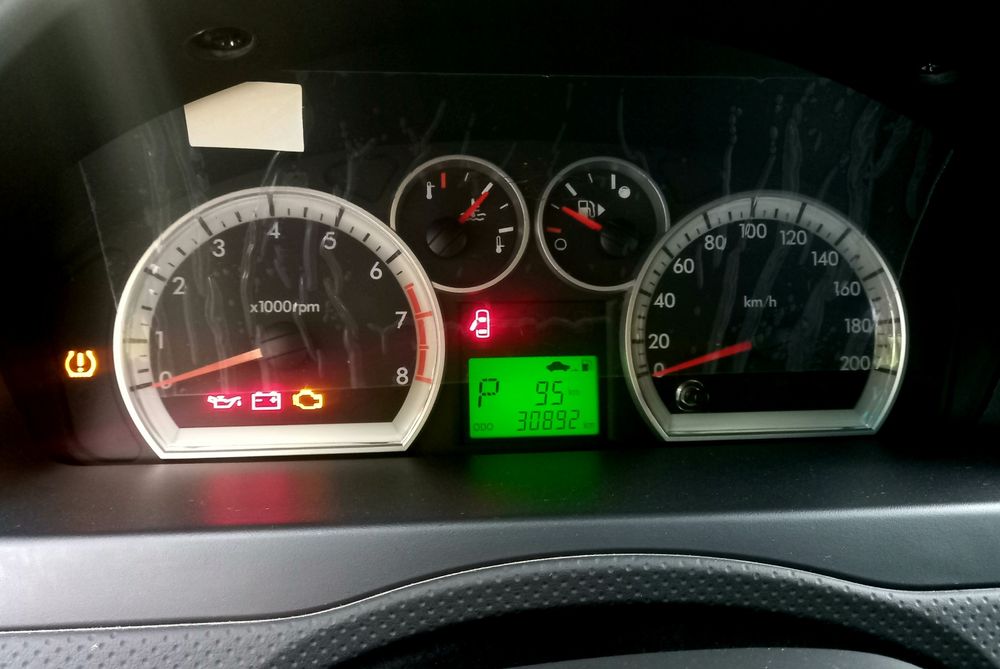 Автомобиль нексия3