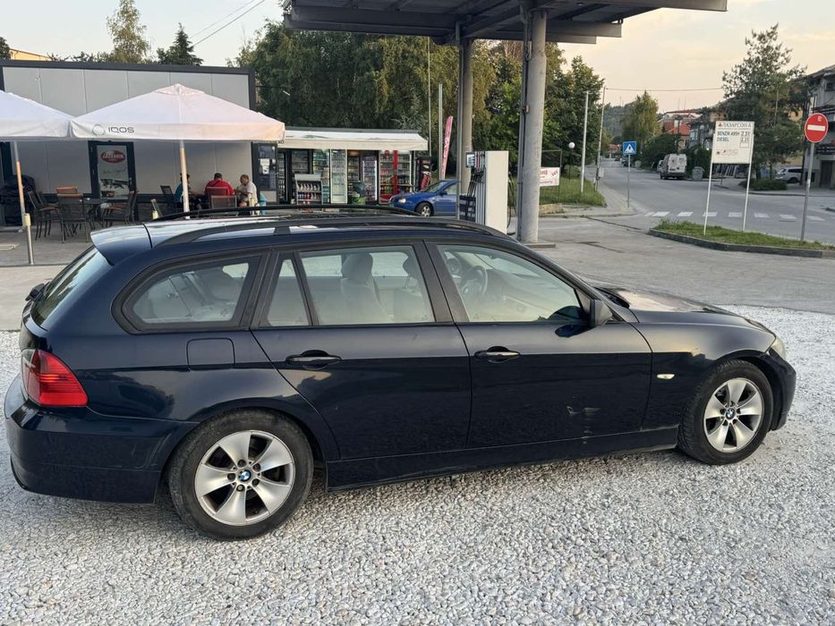 BMW 318D 122 кс на части