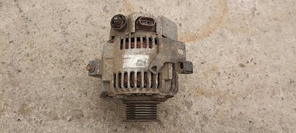 alternator toyota rav 4 2.0i 2000-2005, piese toyota
