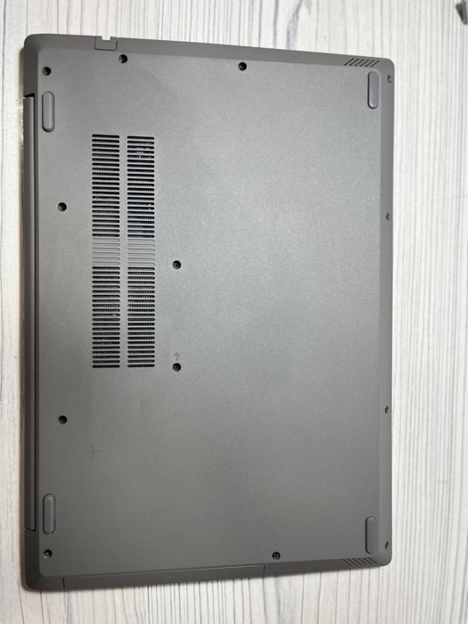 Lenovo IdeaPad 3 15ITL6 — 8GB RAM/ SSD 256GB + HDD 1TB